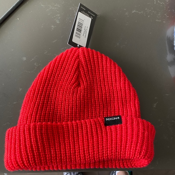 Nixon Kos Beanie | Poshmark